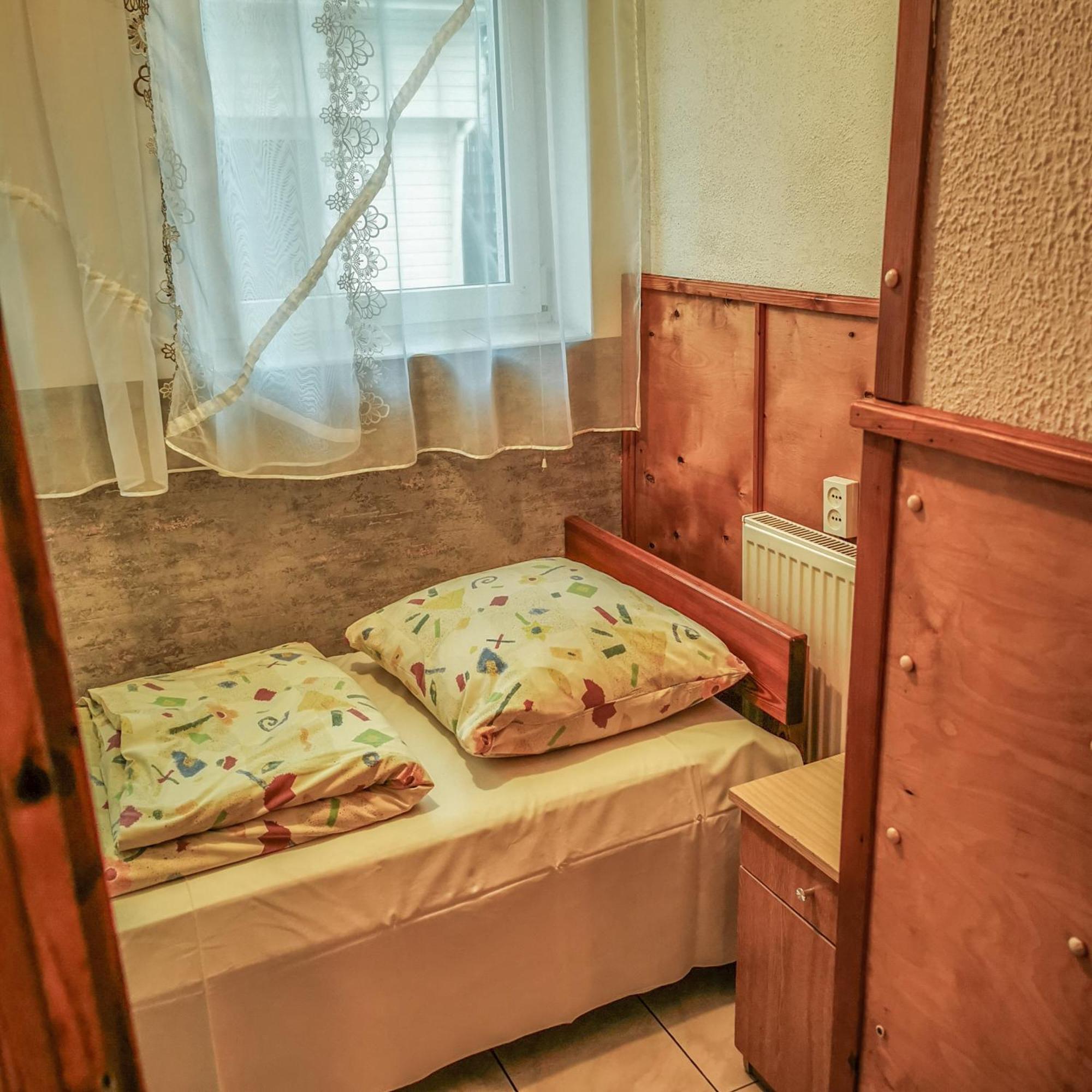 Dom Wczasowy Maja Dzwirzyno Room photo